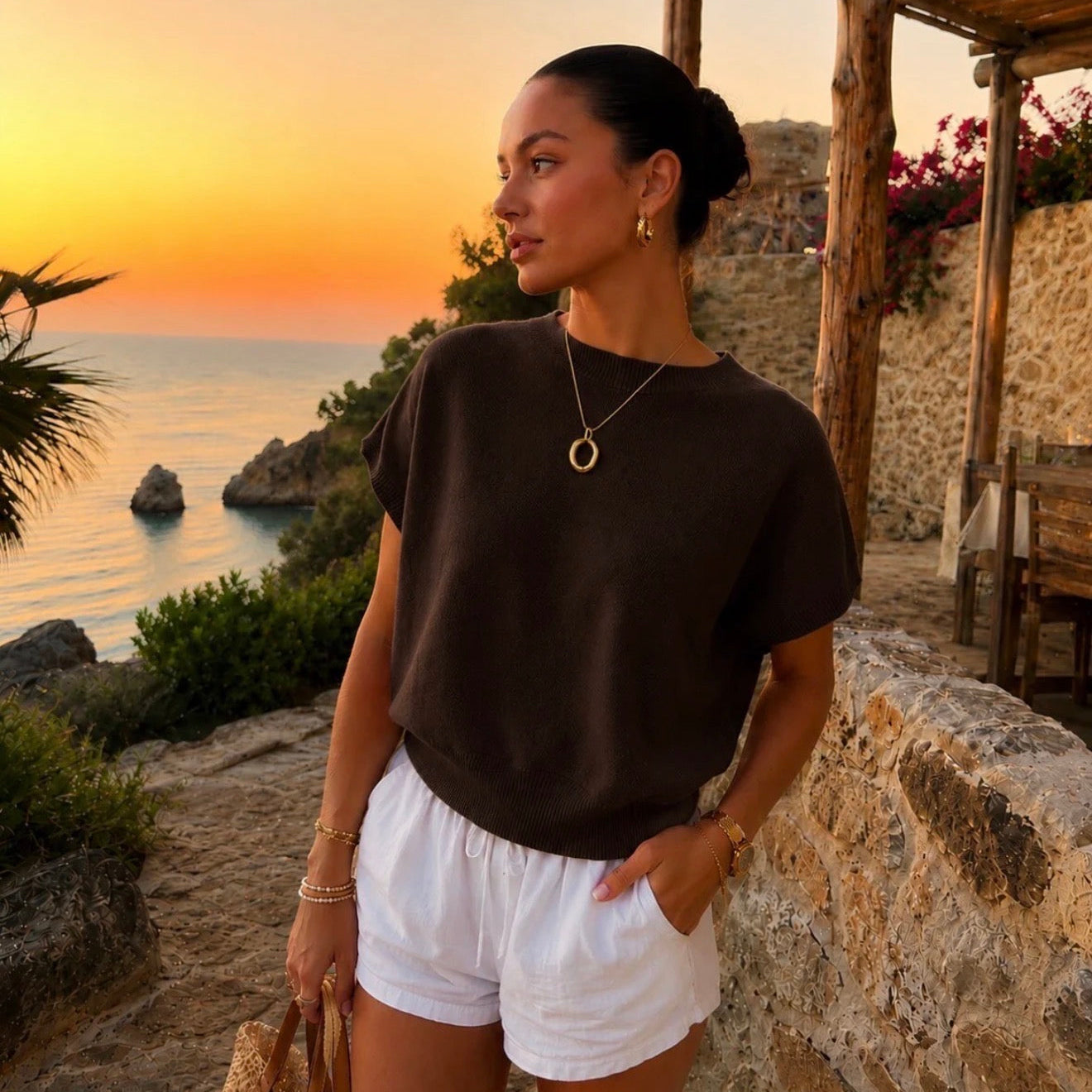 Lynn Top Brown