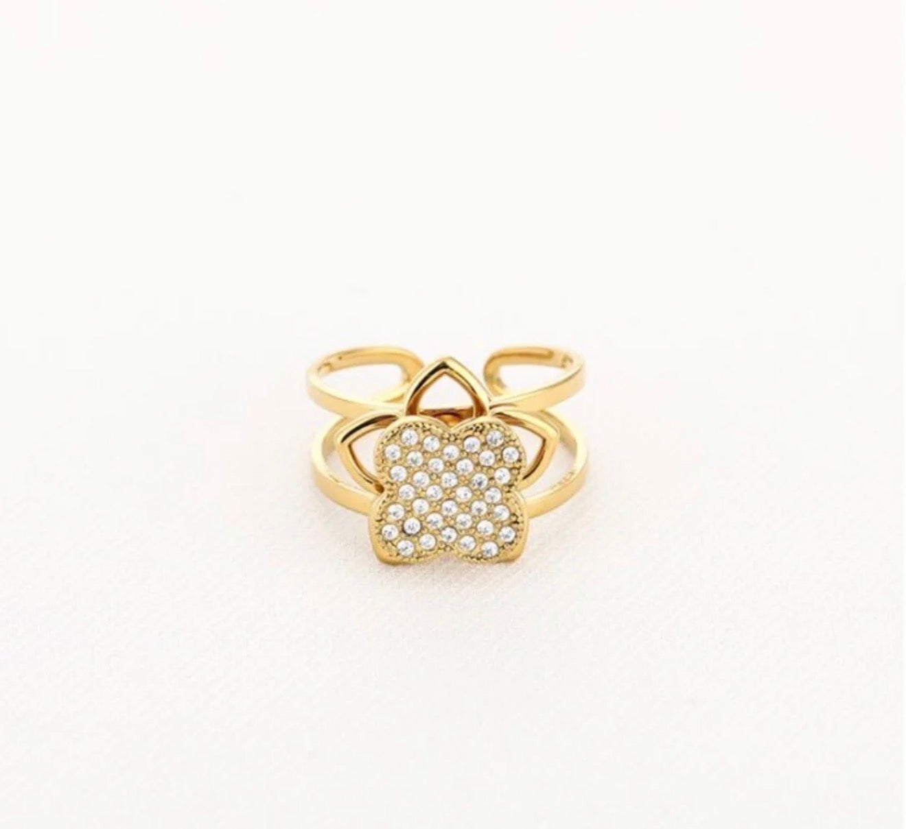 Sparkle Clover Anxiety Ring Gold