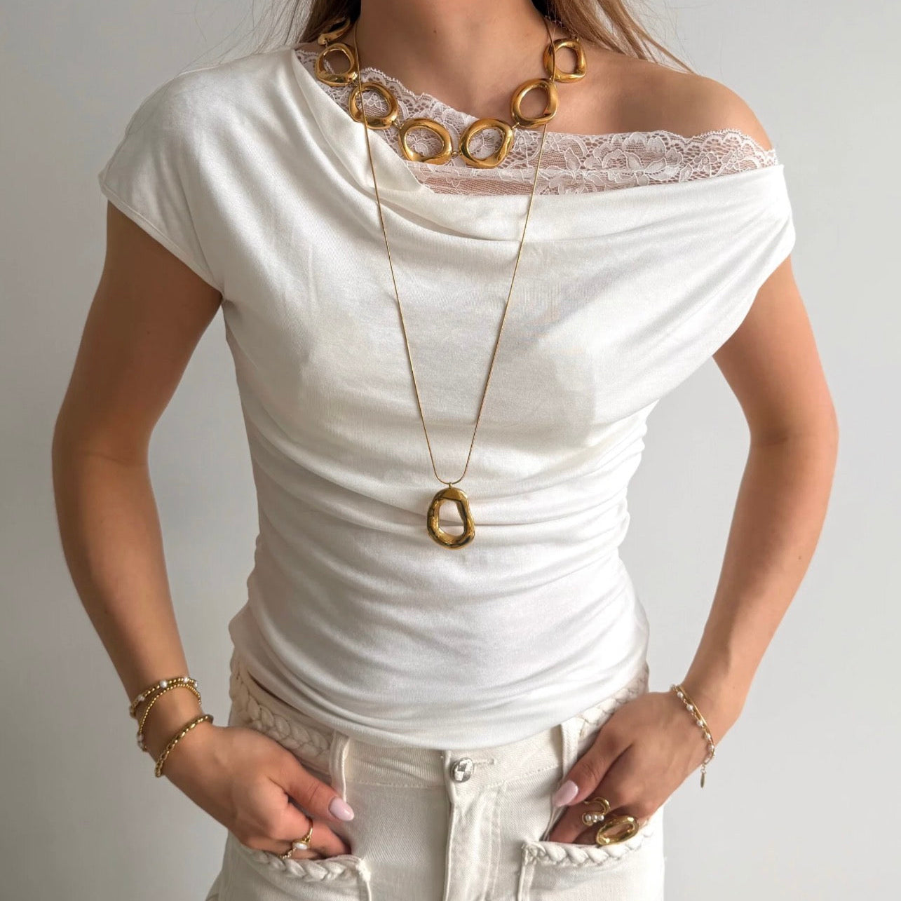 Bella Off-Shoulder Top White