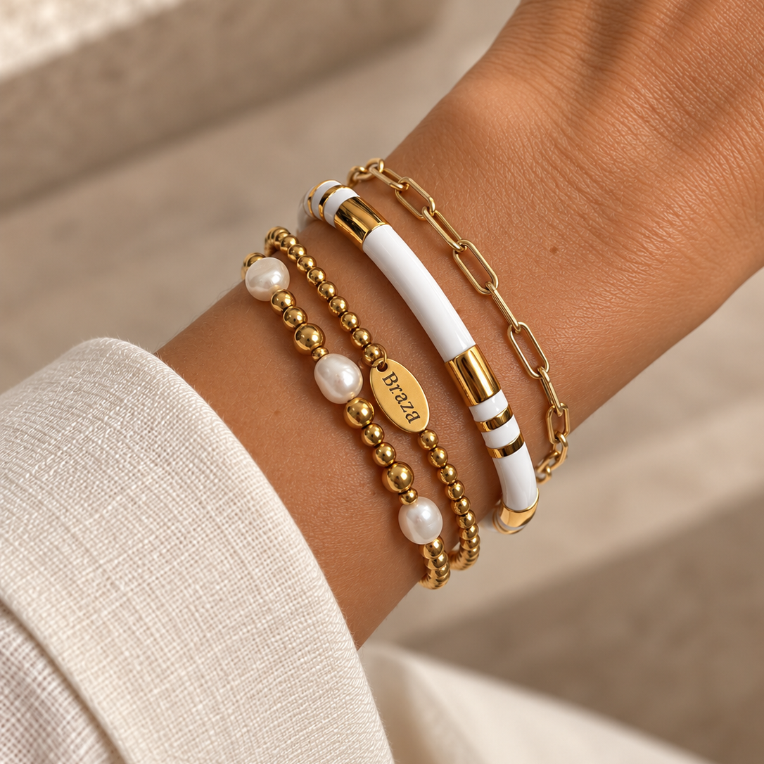 Aurora Bangle White & Gold