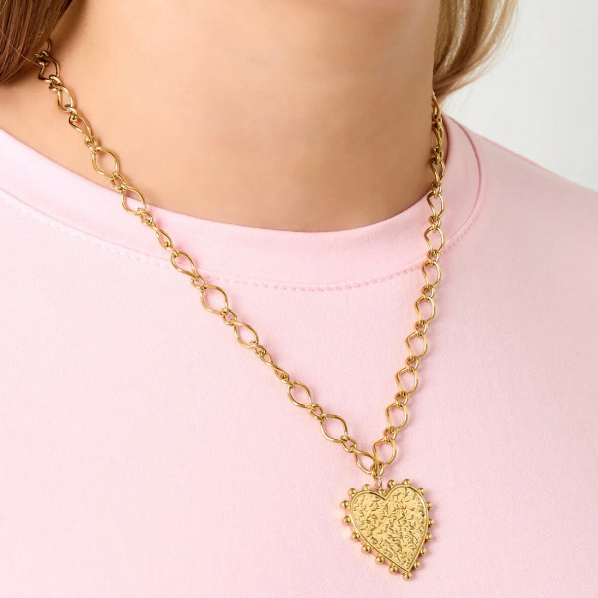 Trendy Big Heart Necklace Gold Silver