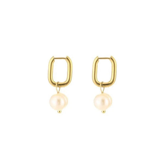 Oval Pearl Earrings