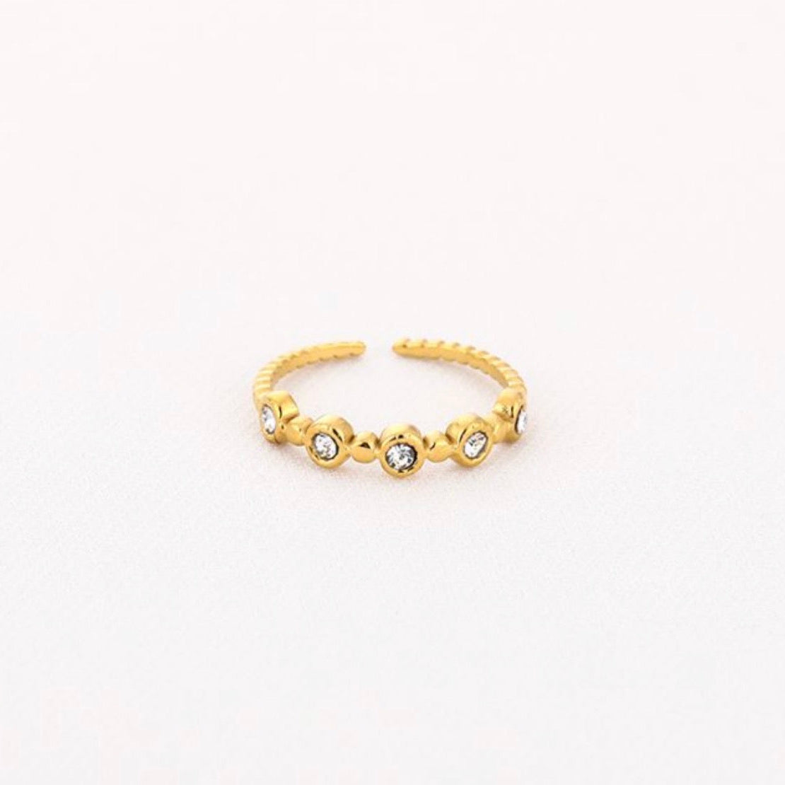 Stone Sparkle Ring Gold