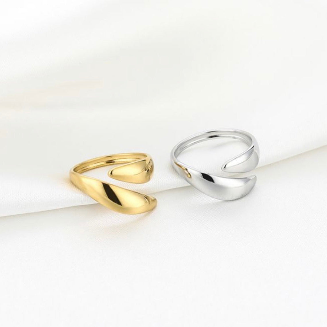 Leaves Ring Gold