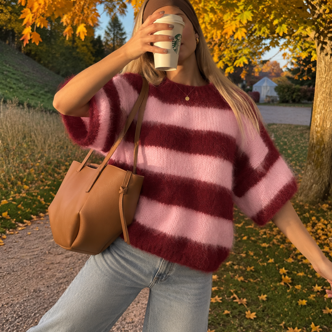 Vaiana Sweater Bordeaux and Pink
