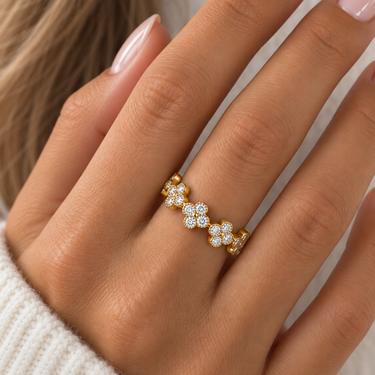 Clover Sparkle Ring Gold