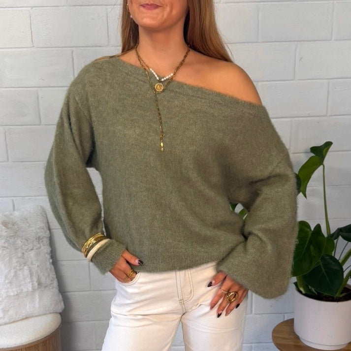 Elodie Off-Shoulder Sweater Kaki