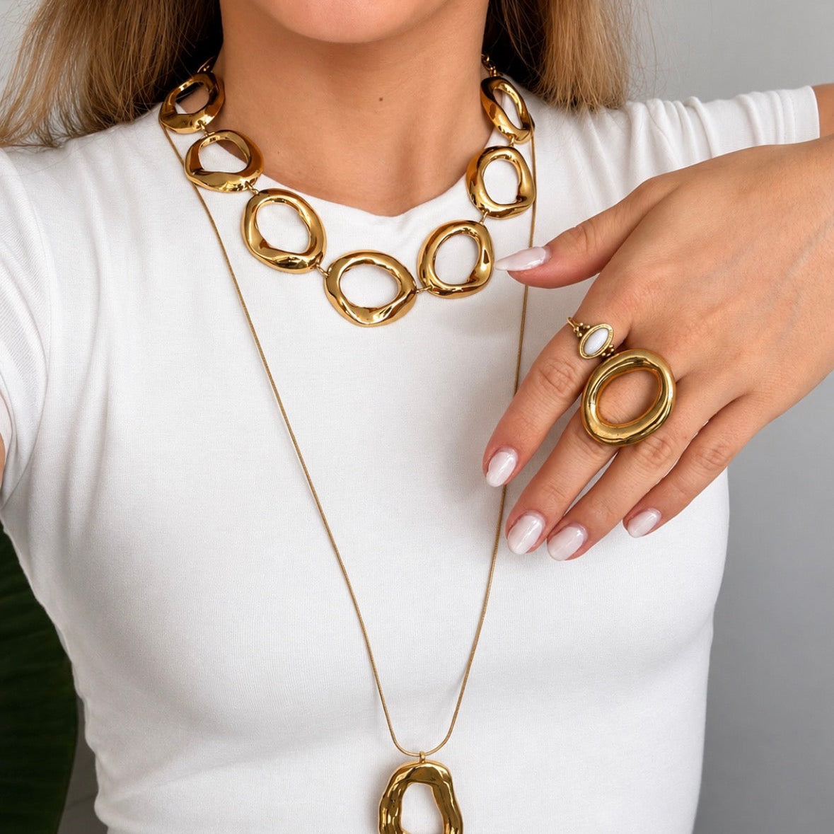 Statement All Hoops Necklace Gold