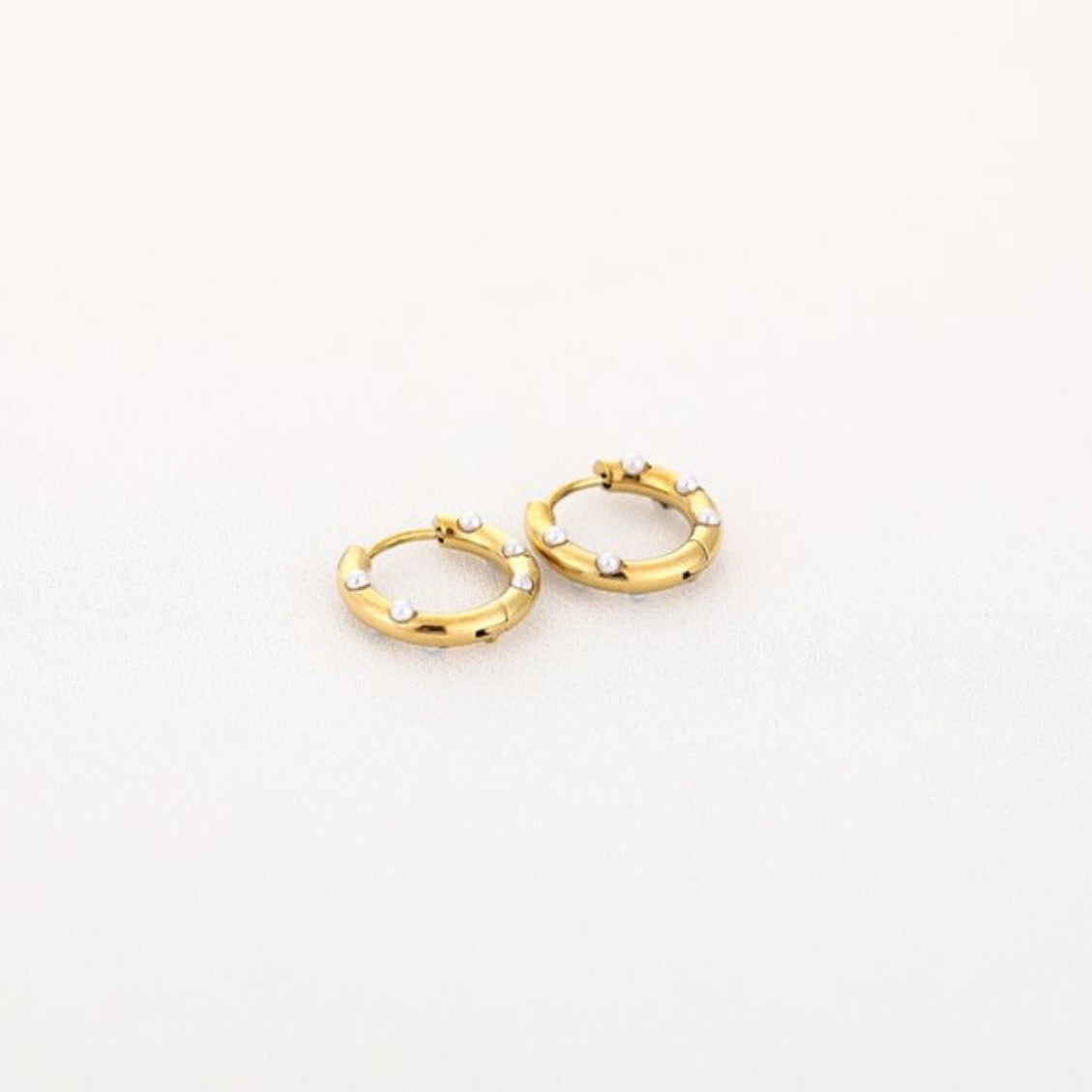Small Mini Pearls Hoop Earrings Gold
