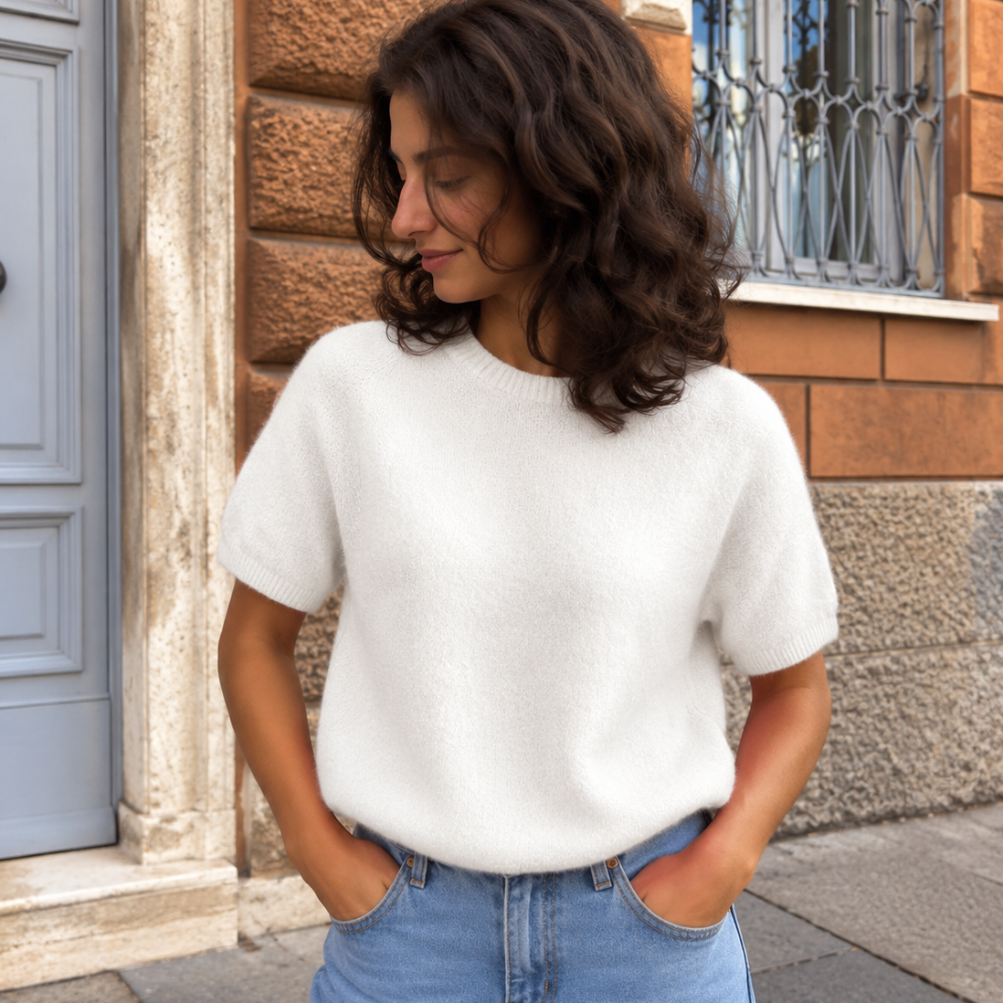 Livia Top White