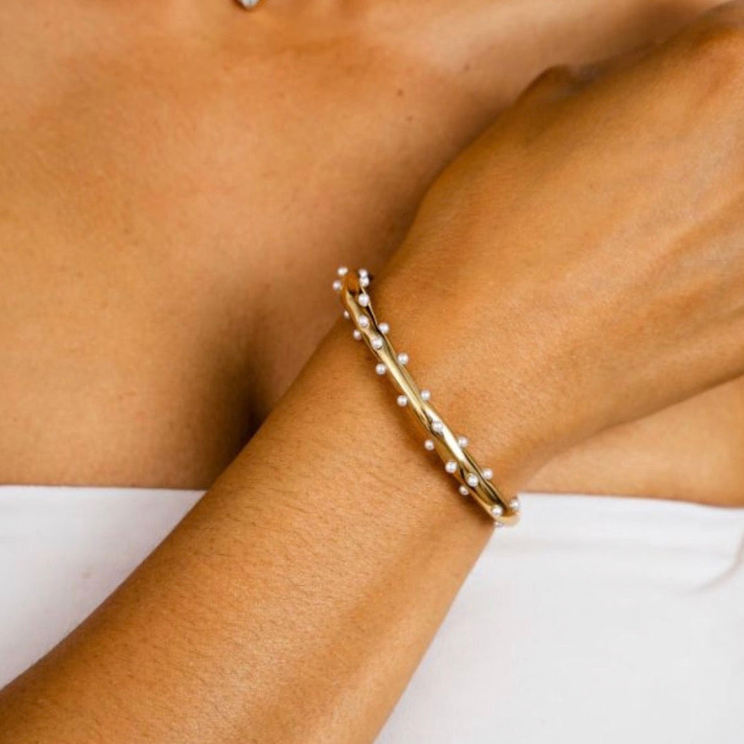 Mini Pearls Bangle Gold