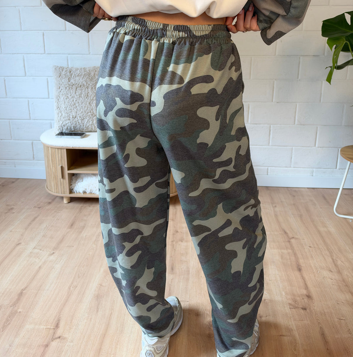 Army Jogging Balloon Fit