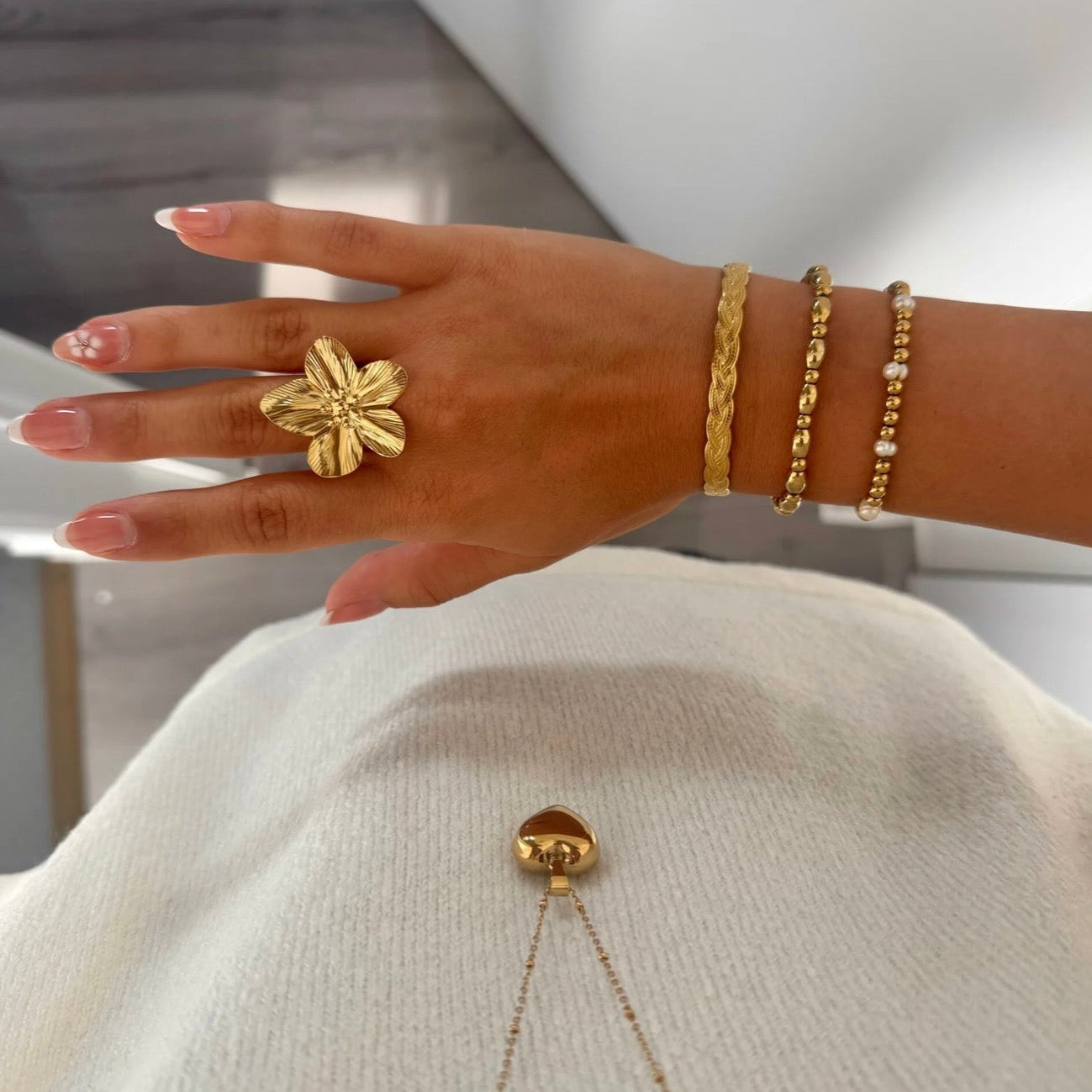 Pearls Bracelet Gold