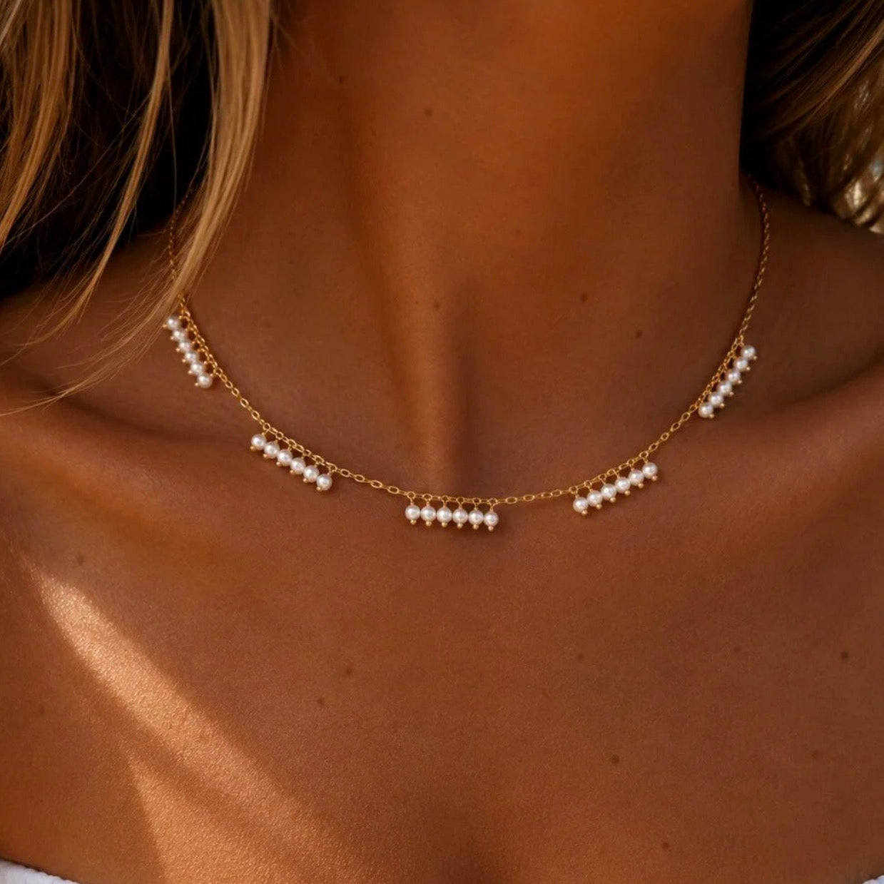 Pearls Necklace Gold