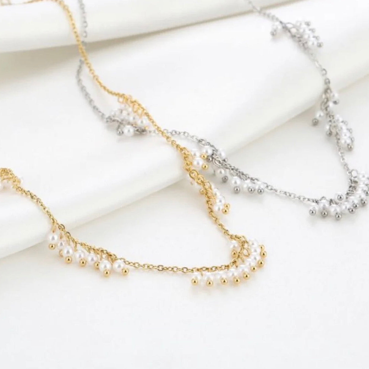 Pearls Necklace Gold