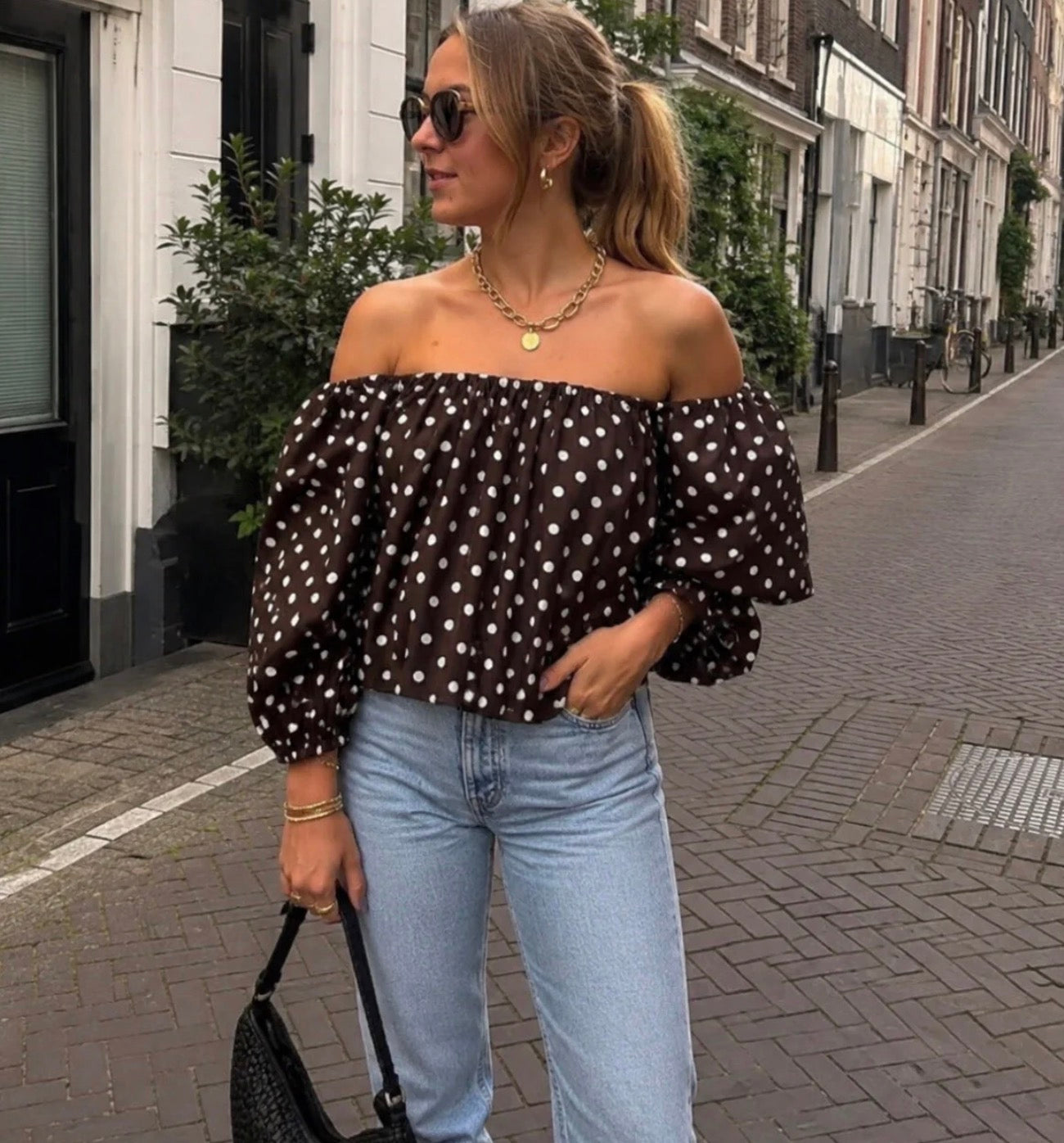 Polka dots Off-shoulder Blouse Beown