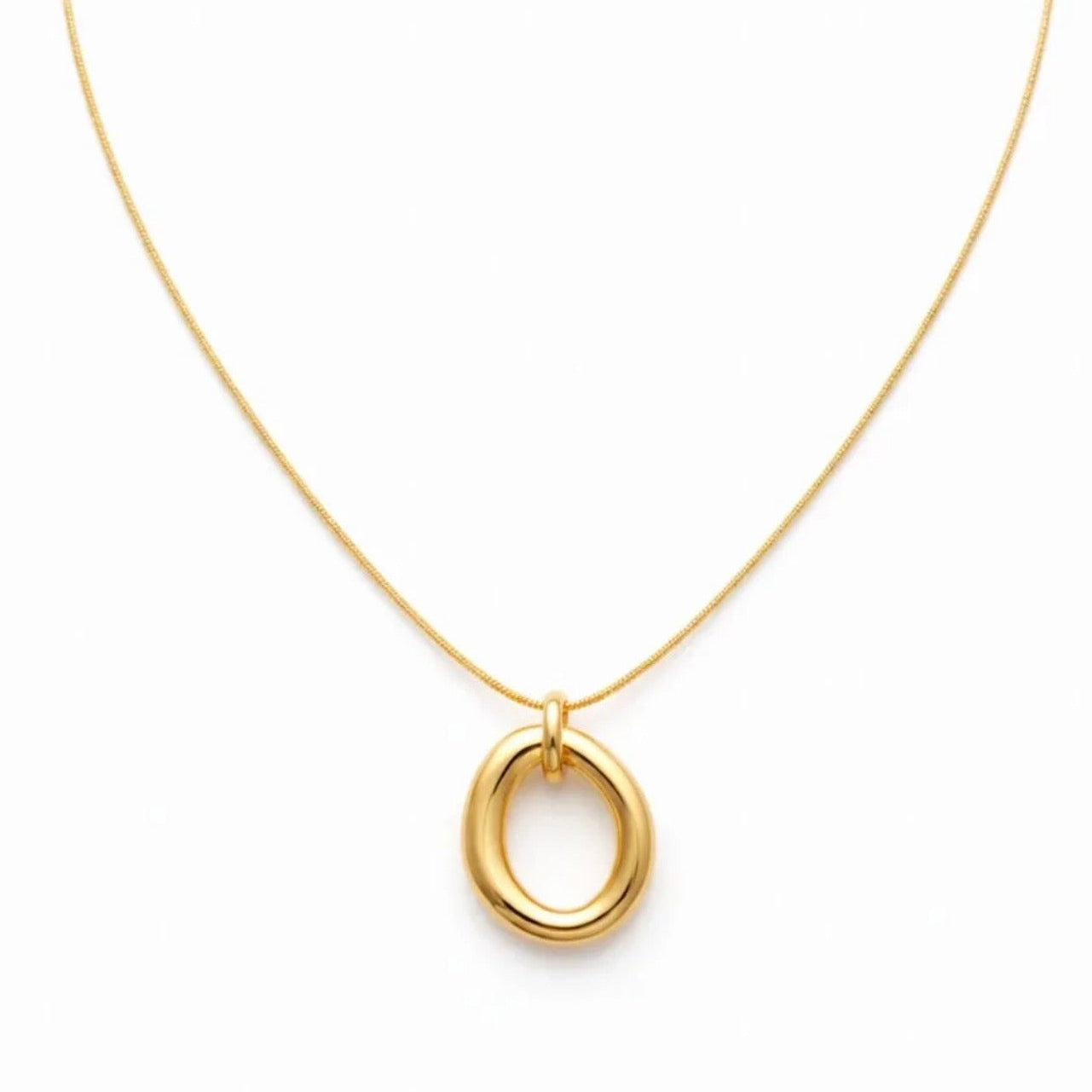 Hoop Necklace Gold