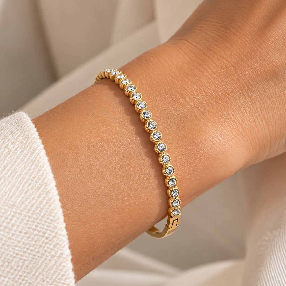 Glory Bangle Gold